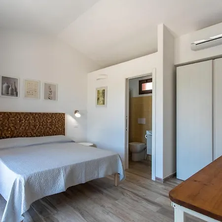 La Casetta Sulla Laguna Holiday home *